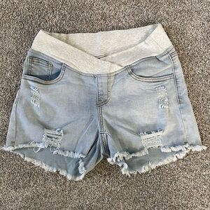 SHEIN Maternity Shorts
